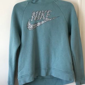Nike sweatshirt